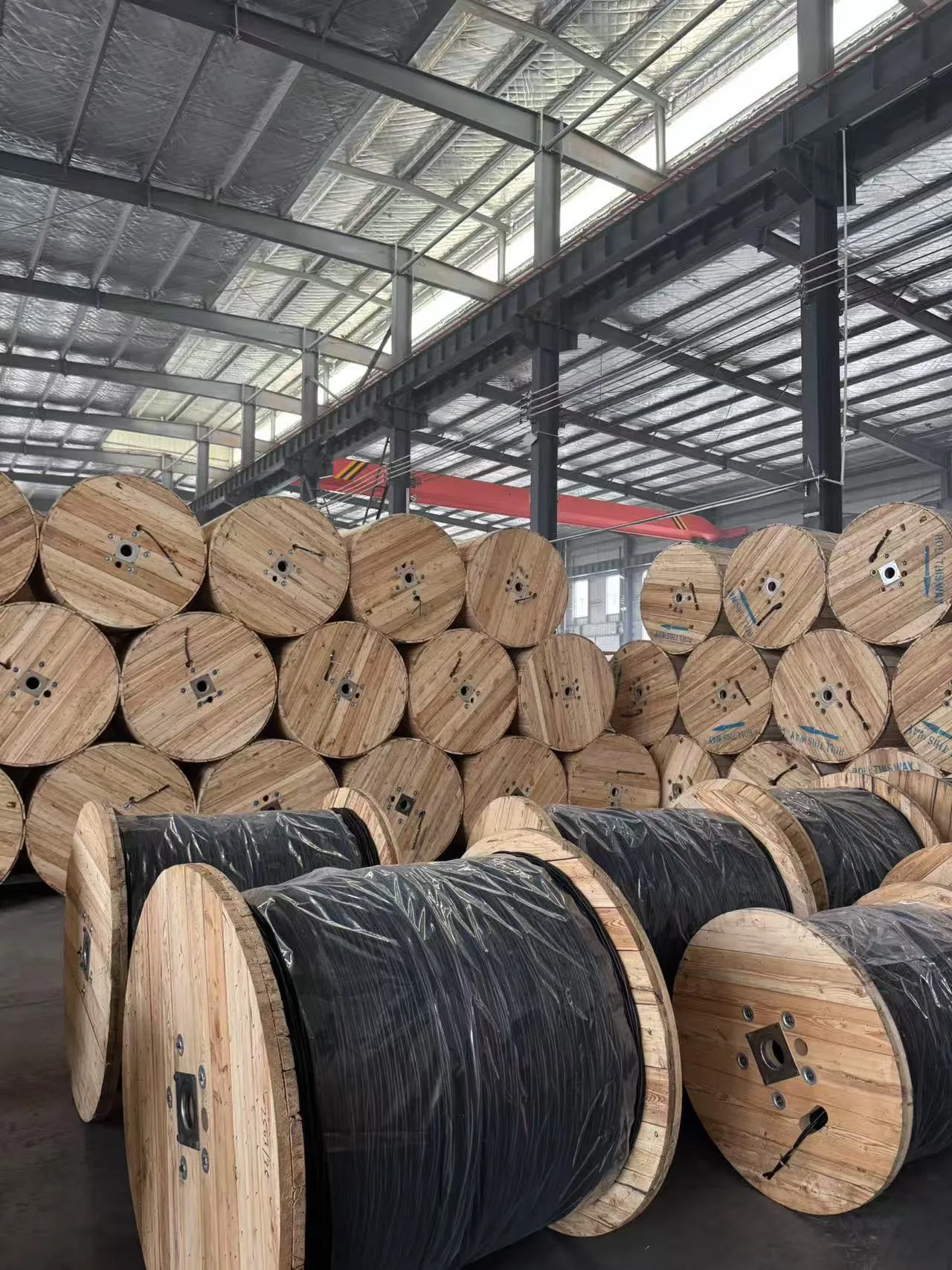 Cable Applications in Modern Manufacturing Plants